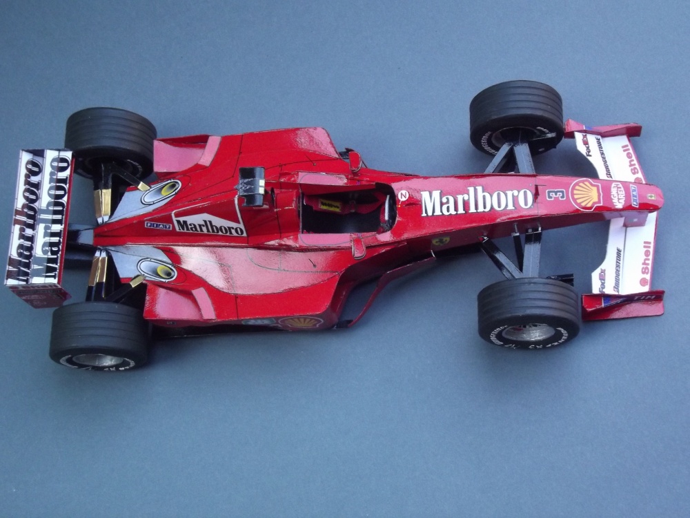 Ferrari F2000/ M. Schumacher (Plná velikost v novém okně) Ferrari F2000/ M. Schumacher