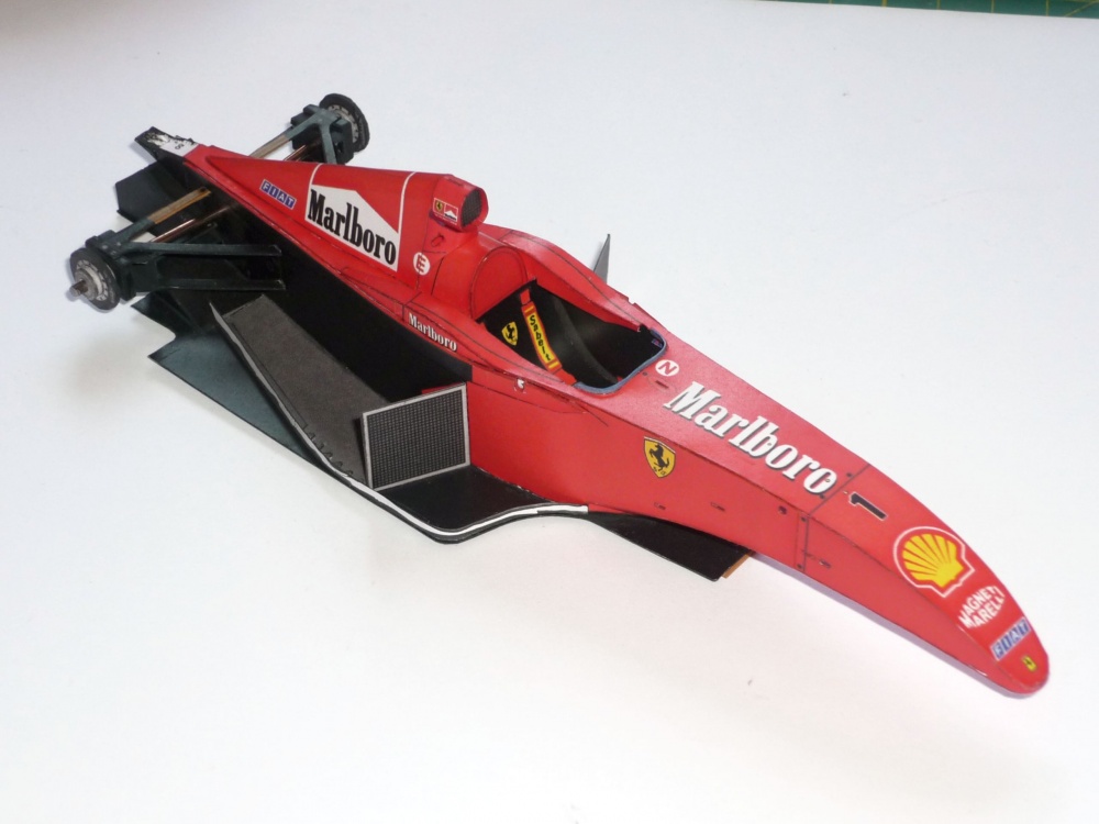 Ferrari F2001/050 - Michael Schumacher (Plná velikost v novém okně) Ferrari F2001/050 - Michael Schumacher