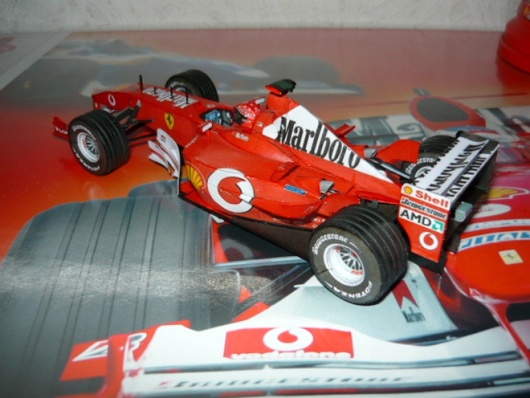 Ferrari F2003-GA,M.Schumacher,GP ©panělska 2003 (Plná velikost v novém okně) Ferrari F2003-GA,M.Schumacher,GP ©panělska 2003