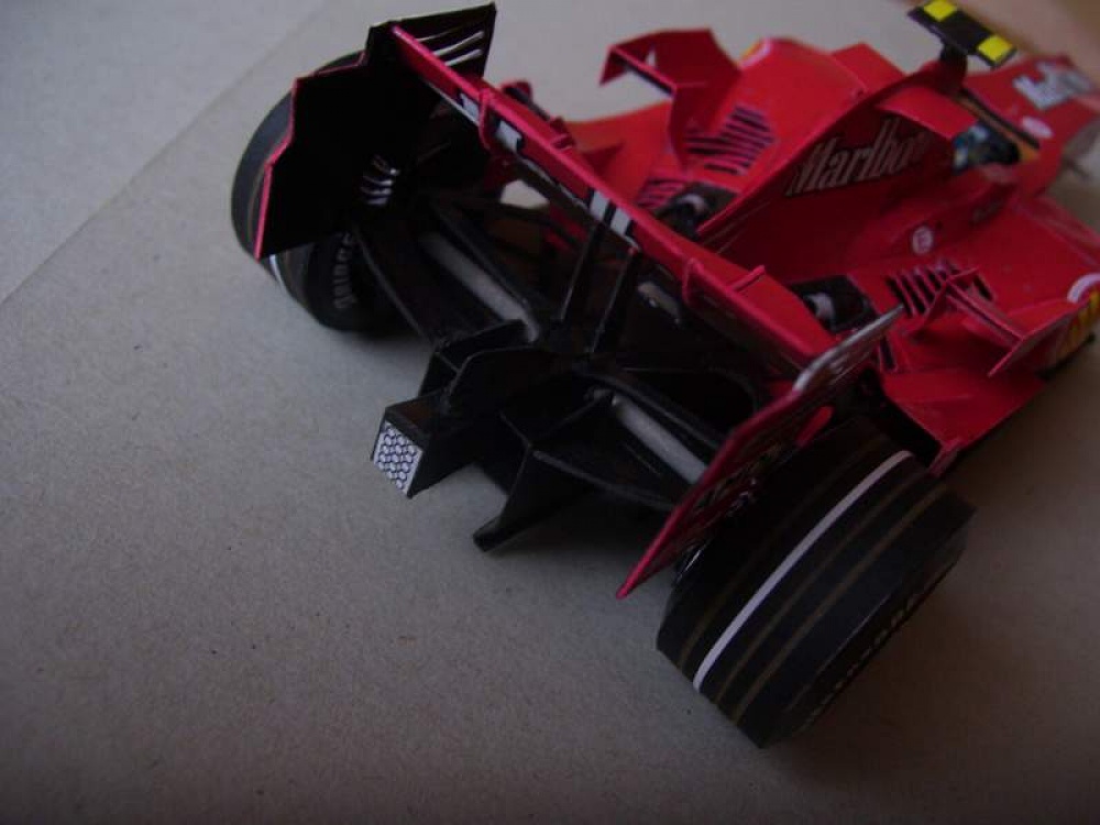 Ferrari F2007, Kimi Raikkonen, Monako GP, 1:24 (Plná velikost v novém okně) Ferrari F2007, Kimi Raikkonen, Monako GP, 1:24