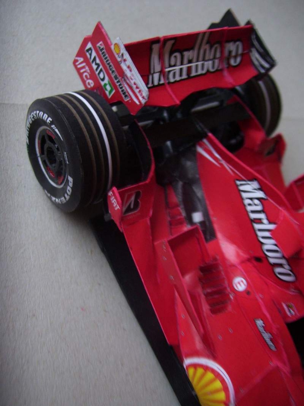 Ferrari F2007, Kimi Raikkonen, Monako GP, 1:24 (Plná velikost v novém okně) Ferrari F2007, Kimi Raikkonen, Monako GP, 1:24