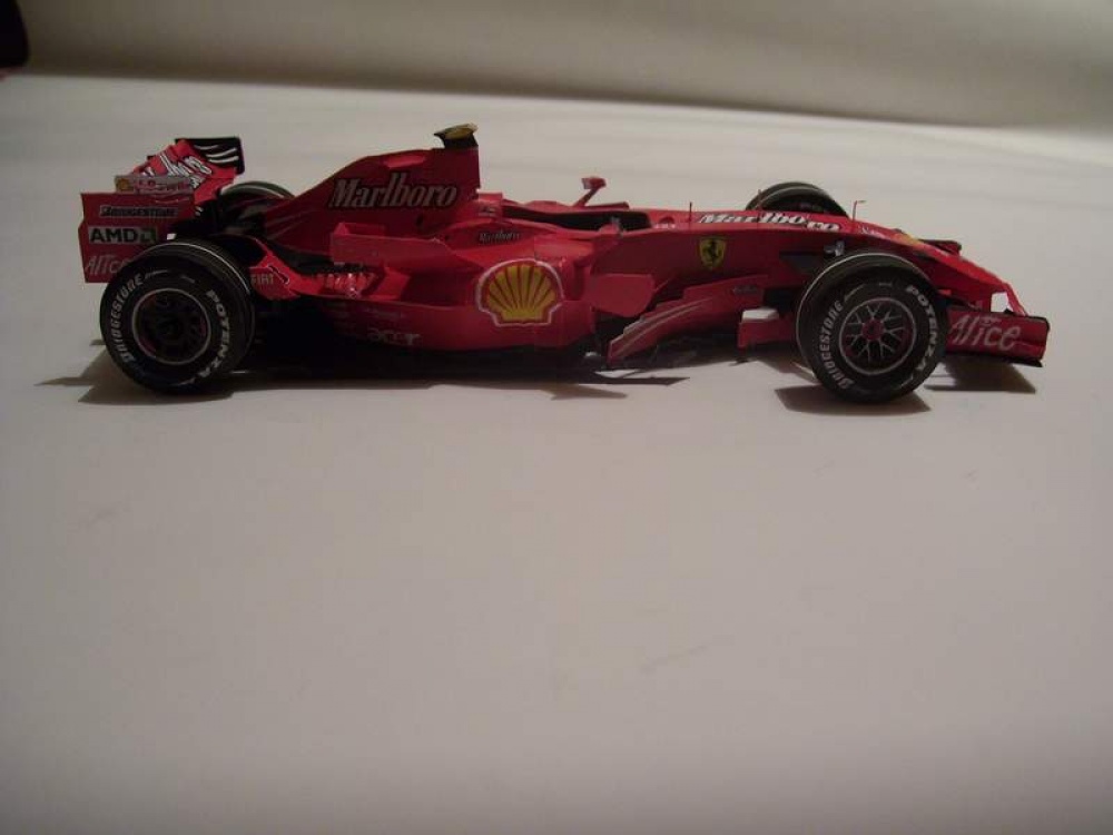 Ferrari F2007, Kimi Raikkonen, Monako GP, 1:24 (Plná velikost v novém okně) Ferrari F2007, Kimi Raikkonen, Monako GP, 1:24