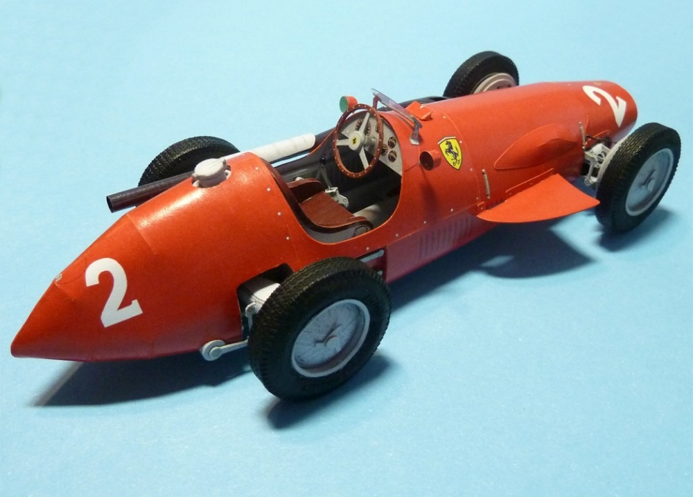 Ferrari F500 VC Německa trénink ´53, N.Farina (Plná velikost v novém okně) Ferrari F500 VC Německa trénink ´53, N.Farina