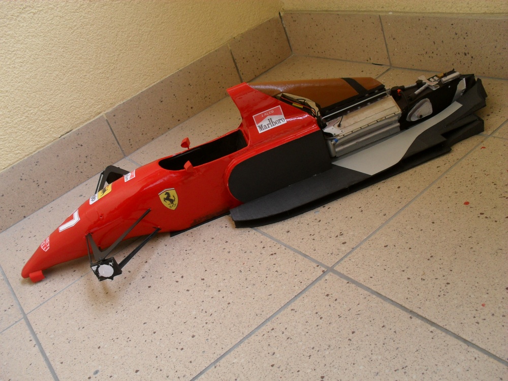 FERRARI F92 A Kanada 1992 (Plná velikost v novém okně) FERRARI F92 A Kanada 1992