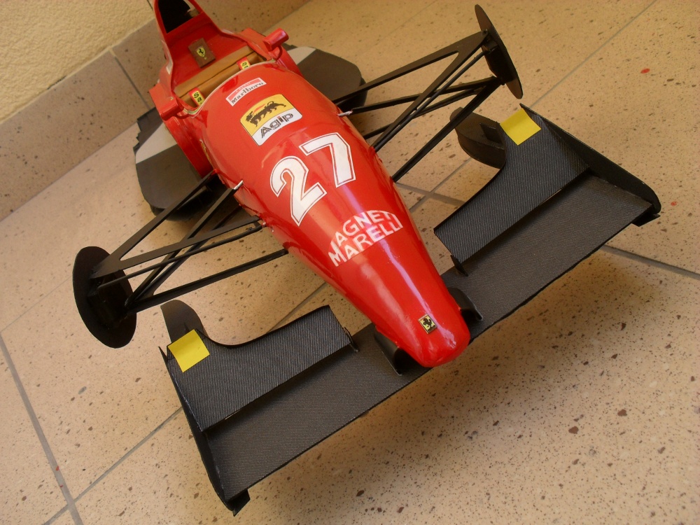 FERRARI F92 A Kanada 1992 (Plná velikost v novém okně) FERRARI F92 A Kanada 1992