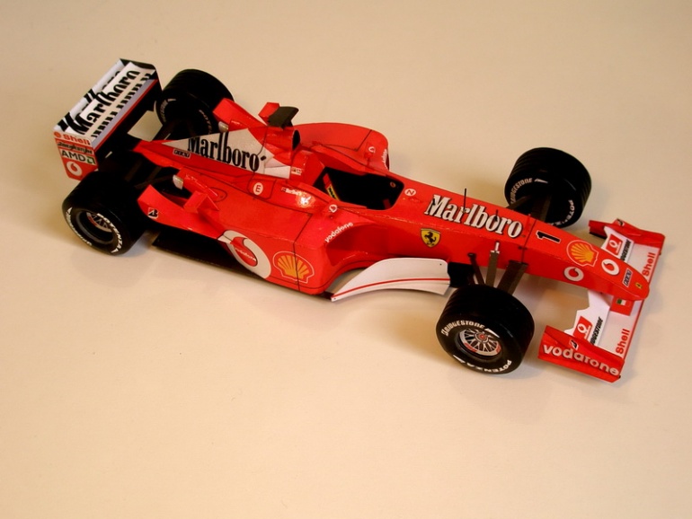 FERRARI 2002 (Plná velikost v novém okně) FERRARI 2002