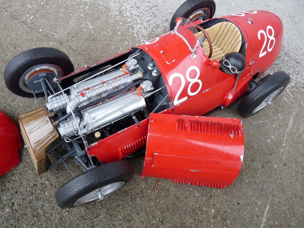 FERRARI 125 F1 Itálie 1948- debut Ferrari F1 (Plná velikost v novém okně) FERRARI 125 F1 Itálie 1948- debut Ferrari F1