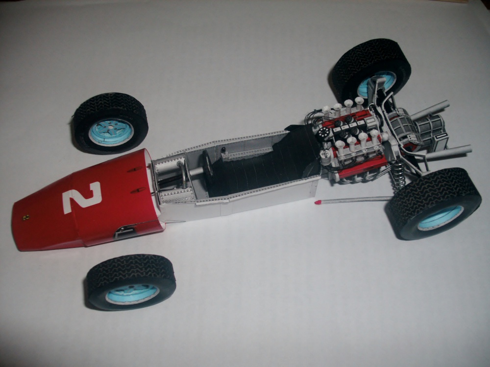 Ferrari 158 J. Surtees GP Monza 1964 (Plná velikost v novém okně) Ferrari 158 J. Surtees GP Monza 1964