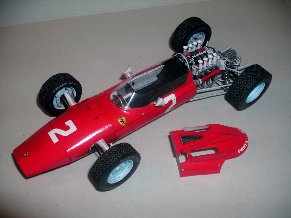 Ferrari 158 J. Surtees GP Monza 1964 (Plná velikost v novém okně) Ferrari 158 J. Surtees GP Monza 1964