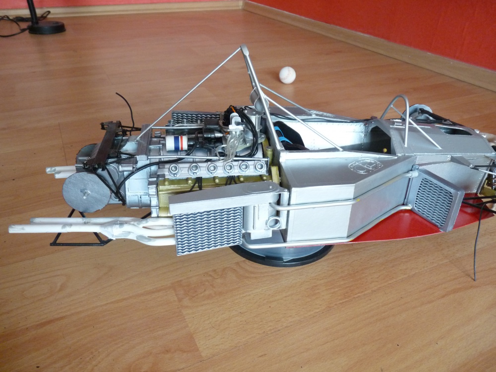 312352