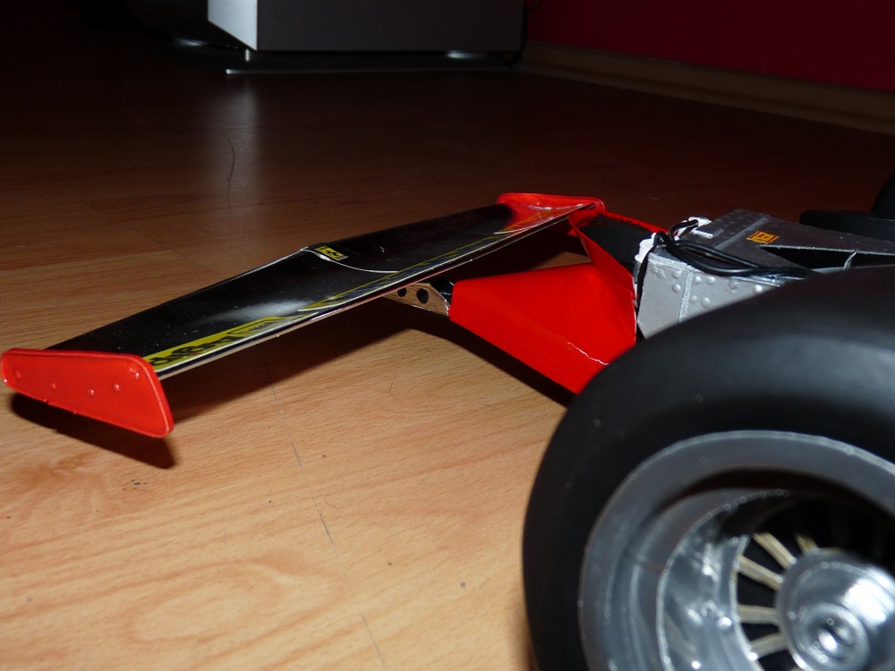 FERRARI 312 T5 1980 (Plná velikost v novém okně) FERRARI 312 T5 1980