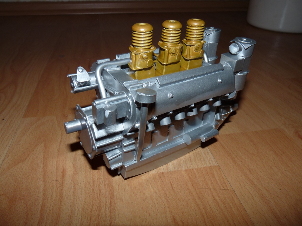 301531