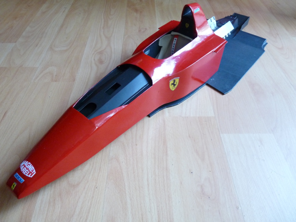 Ferrari 412 T1 B, GP Německo 1994 (Plná velikost v novém okně) Ferrari 412 T1 B, GP Německo 1994
