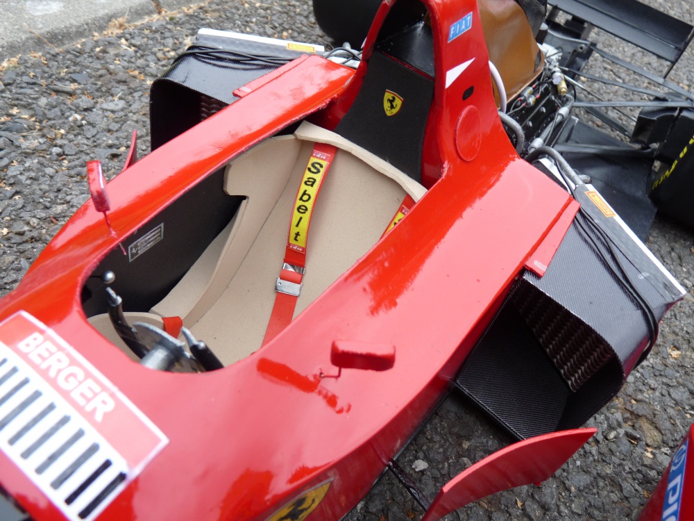 Ferrari 412 T1 B, GP Německo 1994 (Plná velikost v novém okně) Ferrari 412 T1 B, GP Německo 1994