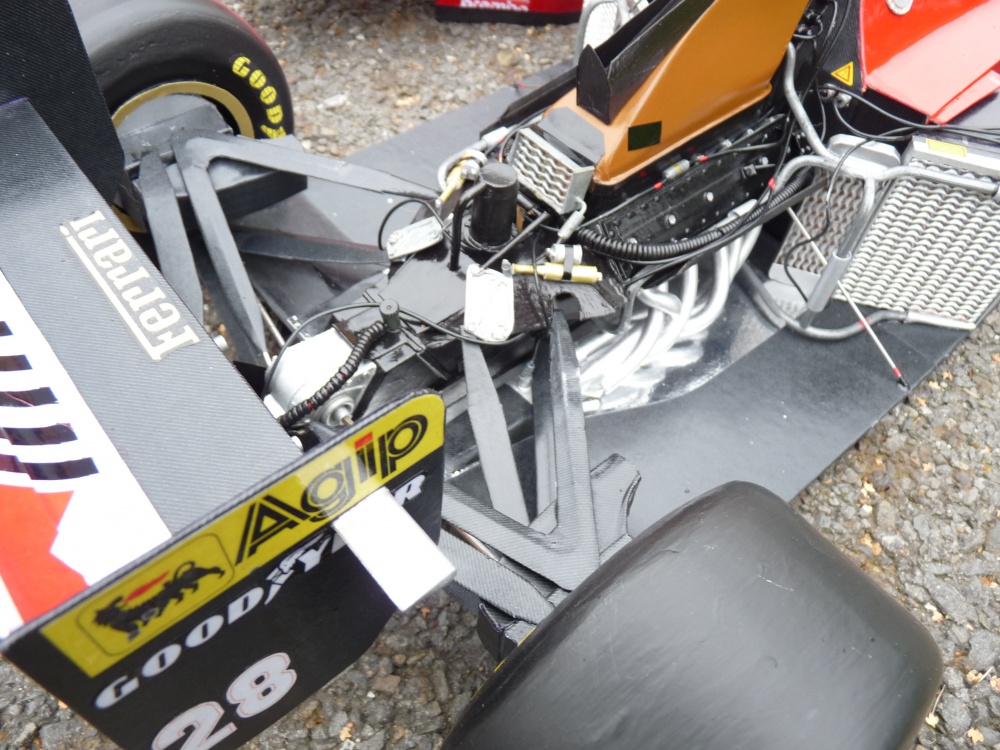 Ferrari 412 T1 B, GP Německo 1994 (Plná velikost v novém okně) Ferrari 412 T1 B, GP Německo 1994