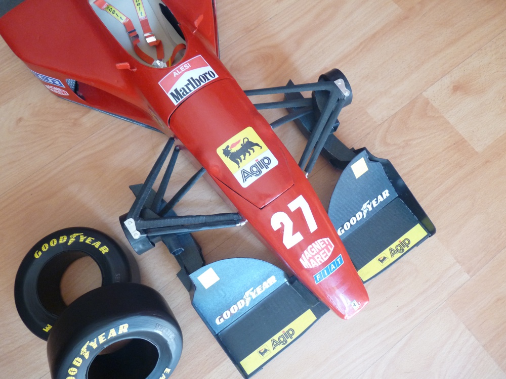 FERRARI 412 T1, GP Monako 1994 (Plná velikost v novém okně) FERRARI 412 T1, GP Monako 1994