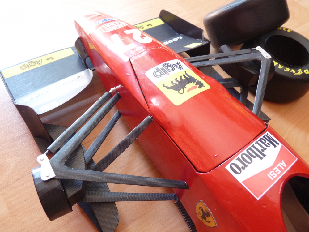 FERRARI 412 T1, GP Monako 1994 (Plná velikost v novém okně) FERRARI 412 T1, GP Monako 1994