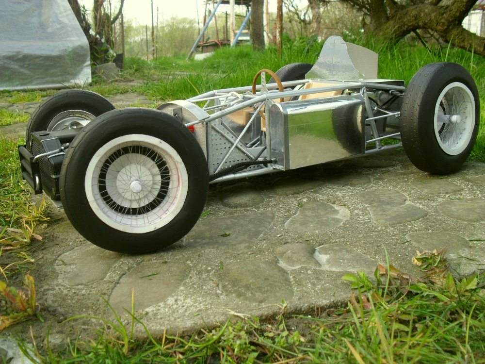 FERRARI 801 Francie 1957 (Plná velikost v novém okně) FERRARI 801 Francie 1957