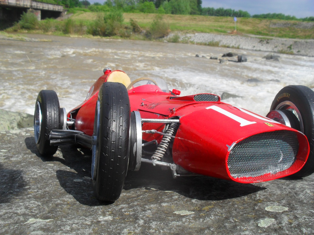 FERRARI 801 Francie 1957 (Plná velikost v novém okně) FERRARI 801 Francie 1957
