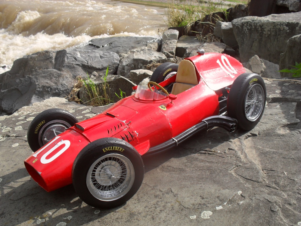 FERRARI 801 Francie 1957 (Plná velikost v novém okně) FERRARI 801 Francie 1957