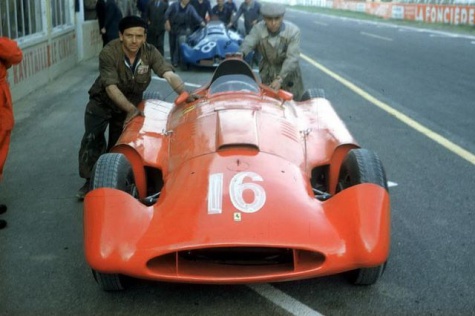 FERRARI D 50 Streamlinner vers. B - Francie 1956- Průhledný model!!! FERRARI D 50 Streamlinner vers. B - Francie 1956- Průhledný model!!!