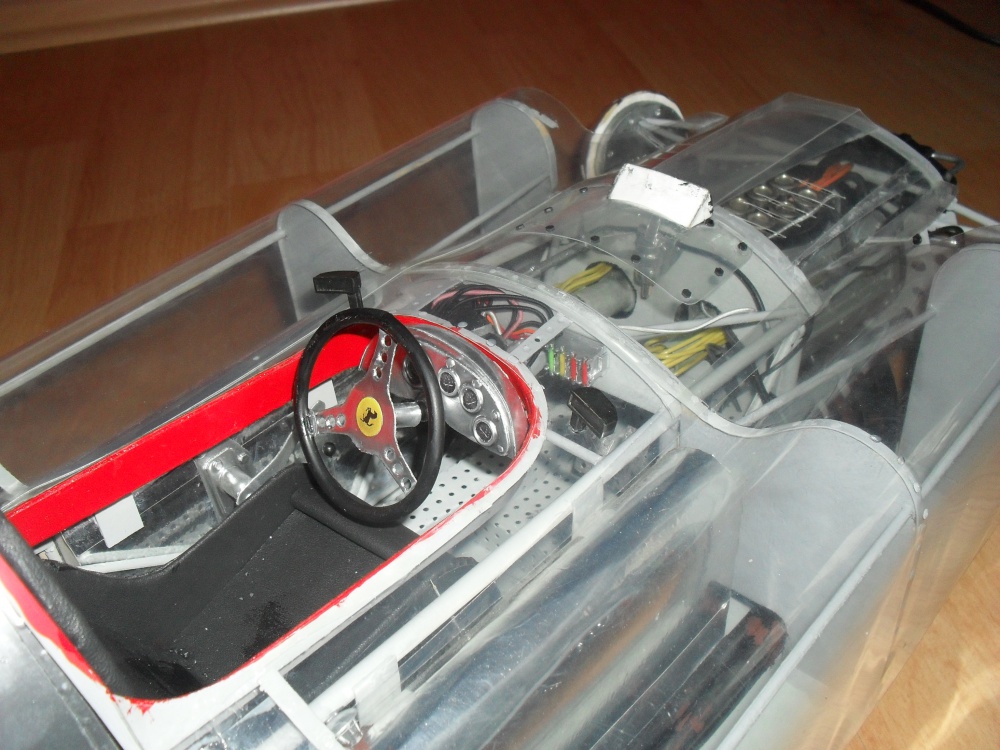 FERRARI D 50 Streamlinner vers. B - Francie 1956- Průhledný model!!! (Plná velikost v novém okně) FERRARI D 50 Streamlinner vers. B - Francie 1956- Průhledný model!!!