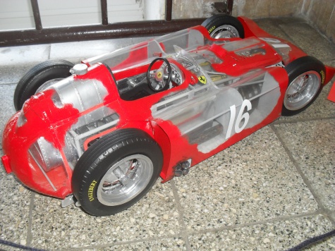 FERRARI D 50 Streamlinner vers. B - Francie 1956- Průhledný model!!! FERRARI D 50 Streamlinner vers. B - Francie 1956- Průhledný model!!!