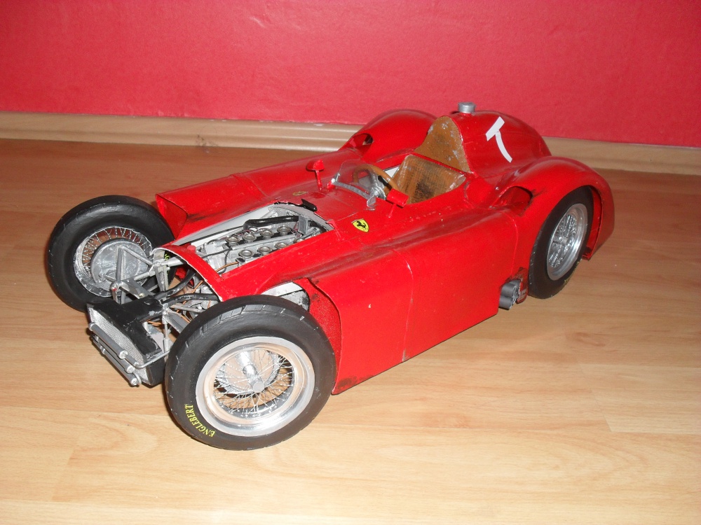FERRARI D 5O Streamlinner vers.A - Francie 1956 (Plná velikost v novém okně) FERRARI D 5O Streamlinner vers.A - Francie 1956