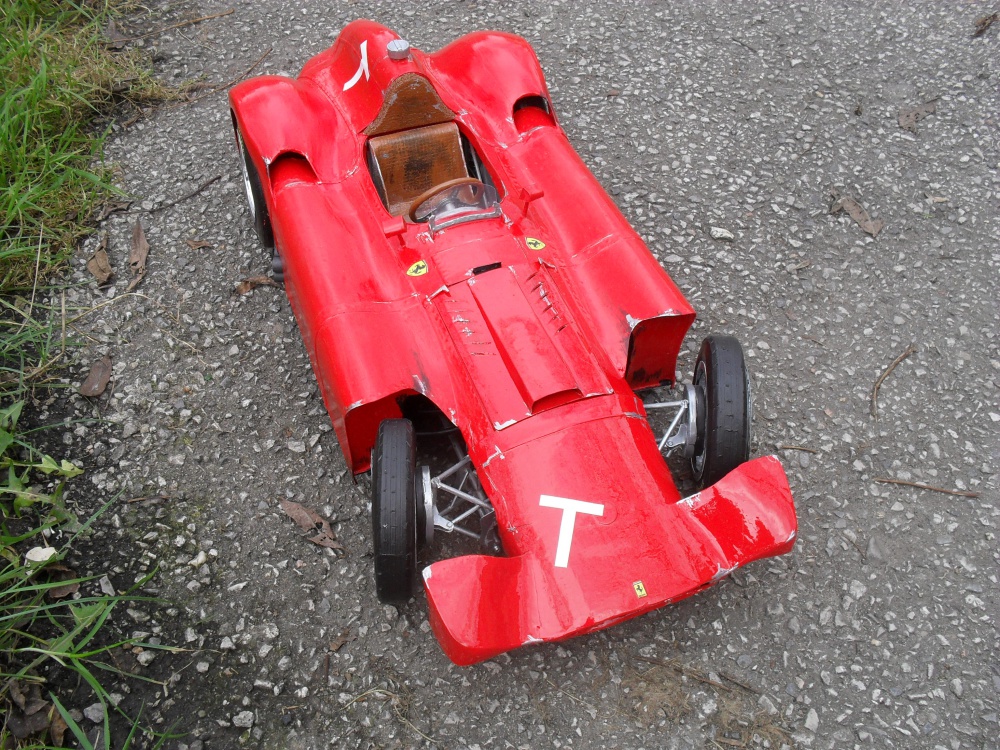 FERRARI D 5O Streamlinner vers.A - Francie 1956 (Plná velikost v novém okně) FERRARI D 5O Streamlinner vers.A - Francie 1956