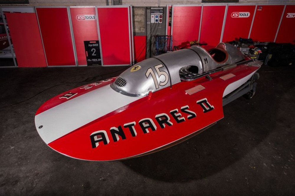 Ferrari F1 Antares II (Plná velikost v novém okně) Ferrari F1 Antares II