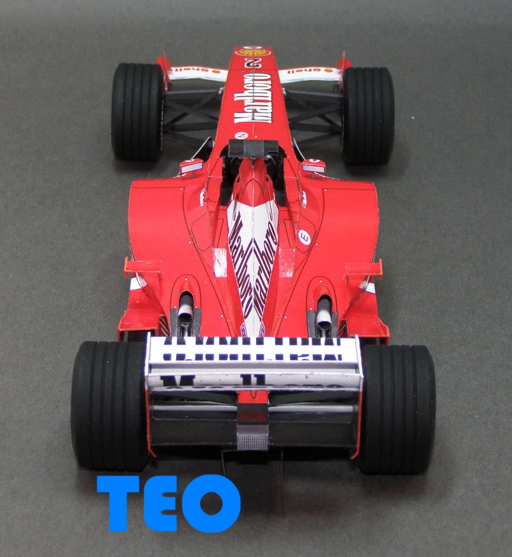 Ferrari F2002 (Plná velikost v novém okně) Ferrari F2002