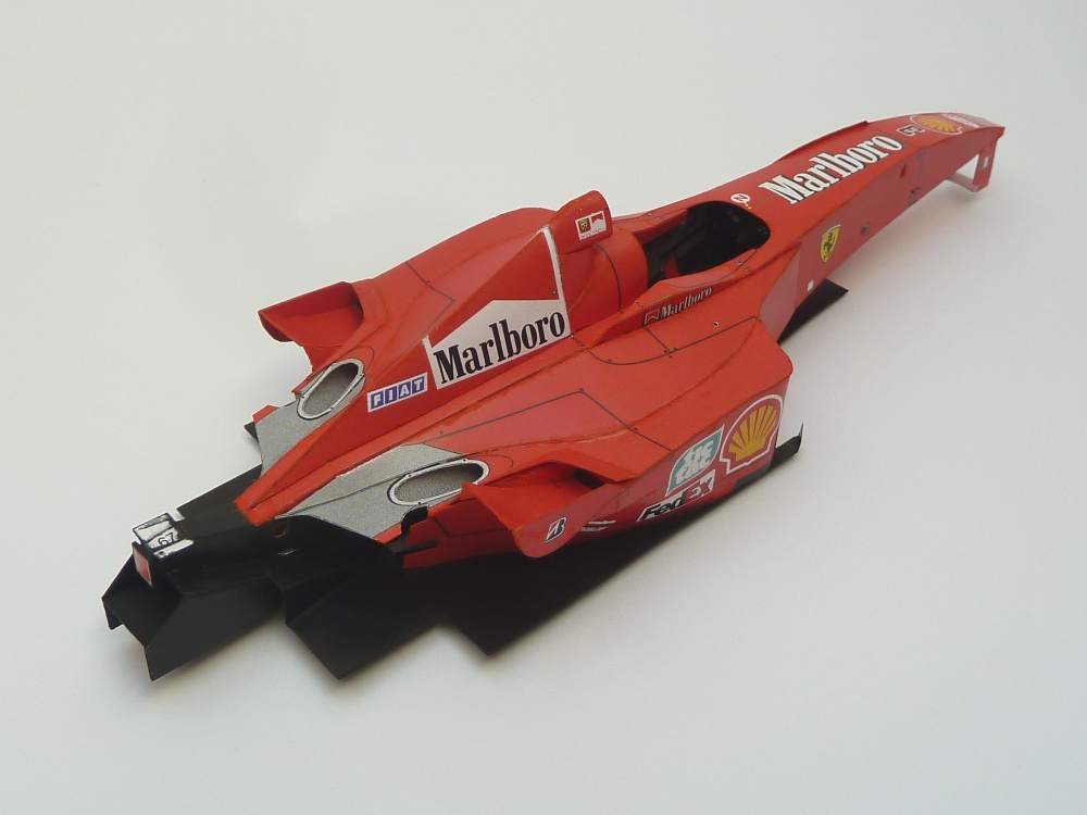 Ferrari F2000 (2000; Schumacher) (Plná velikost v novém okně) Ferrari F2000 (2000; Schumacher)