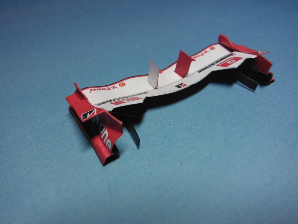 Ferrari F2004 (Plná velikost v novém okně) Ferrari F2004