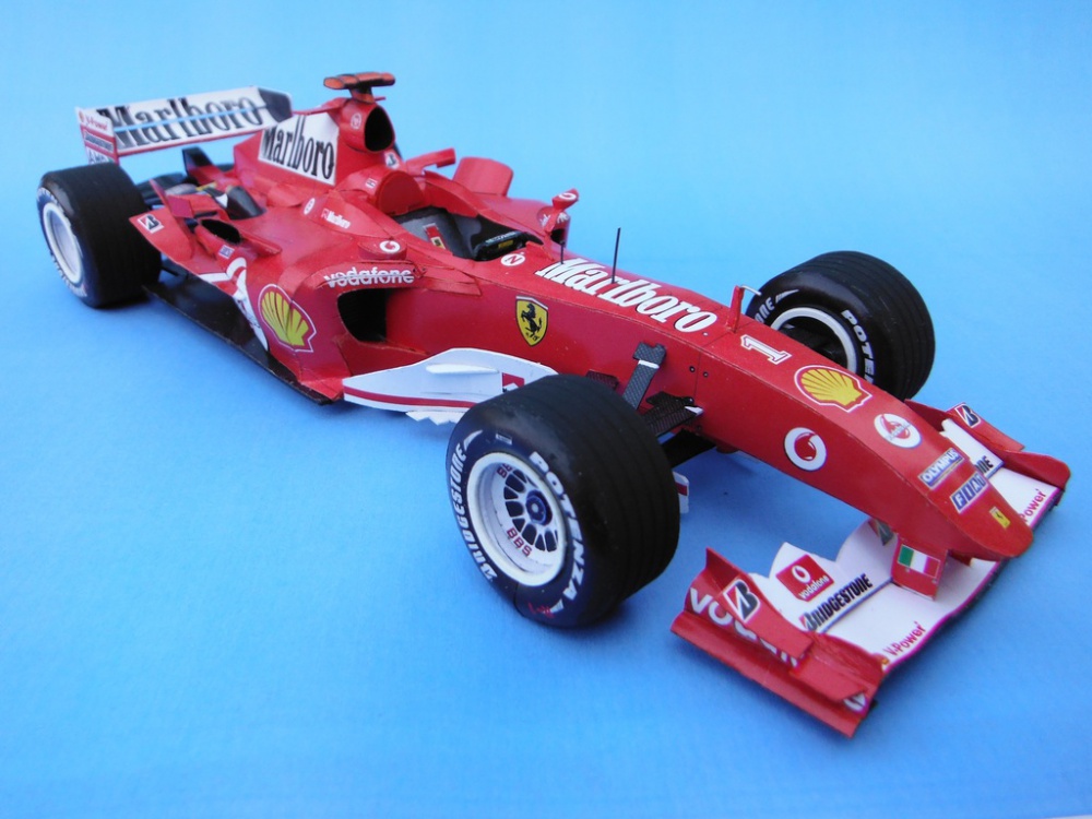 Ferrari F2004 (Plná velikost v novém okně) Ferrari F2004