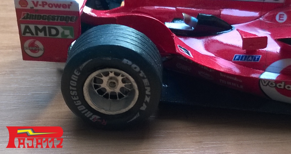 Ferrari F2004 Michael Shumacher (Plná velikost v novém okně) Ferrari F2004 Michael Shumacher
