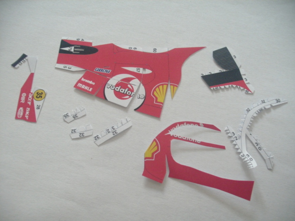 Ferrari F2004 - M. Schumi (Plná velikost v novém okně) Ferrari F2004 - M. Schumi