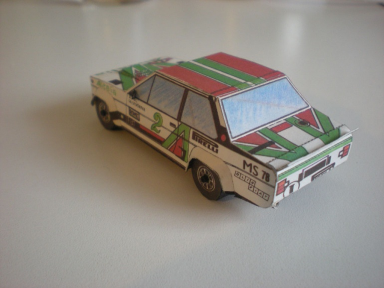 Fiat 131 Abarth (Plná velikost v novém okně) Fiat 131 Abarth