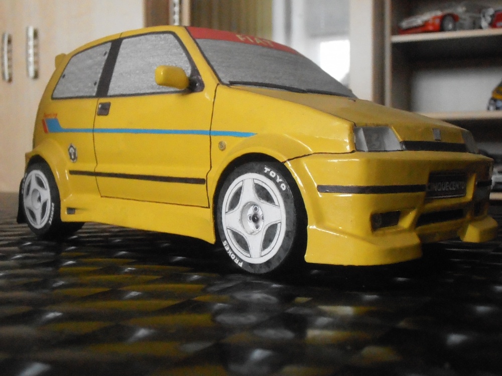 Fiat Cinquecento Sporting (Plná velikost v novém okně) Fiat Cinquecento Sporting