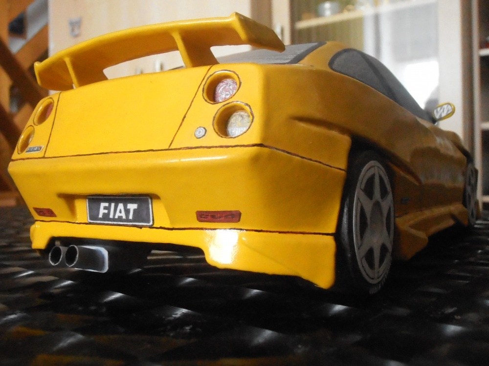 Fiat Coupe (Plná velikost v novém okně) Fiat Coupe