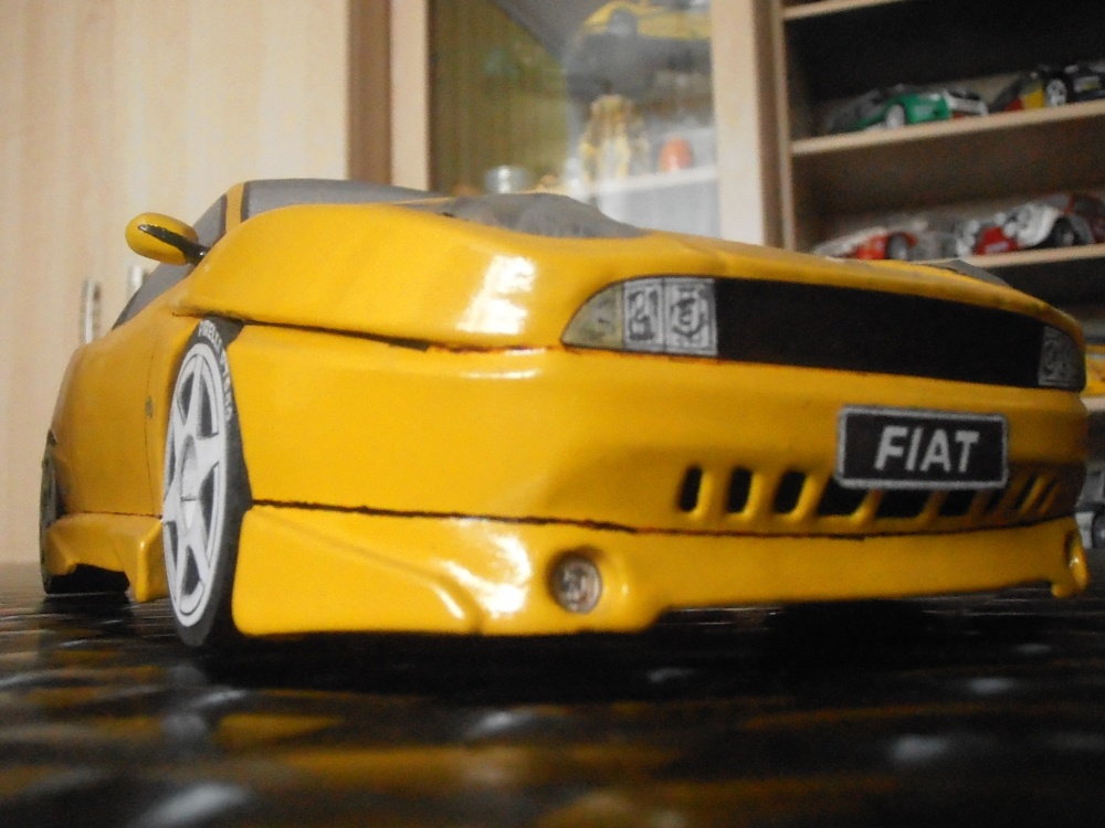 Fiat Coupe (Plná velikost v novém okně) Fiat Coupe