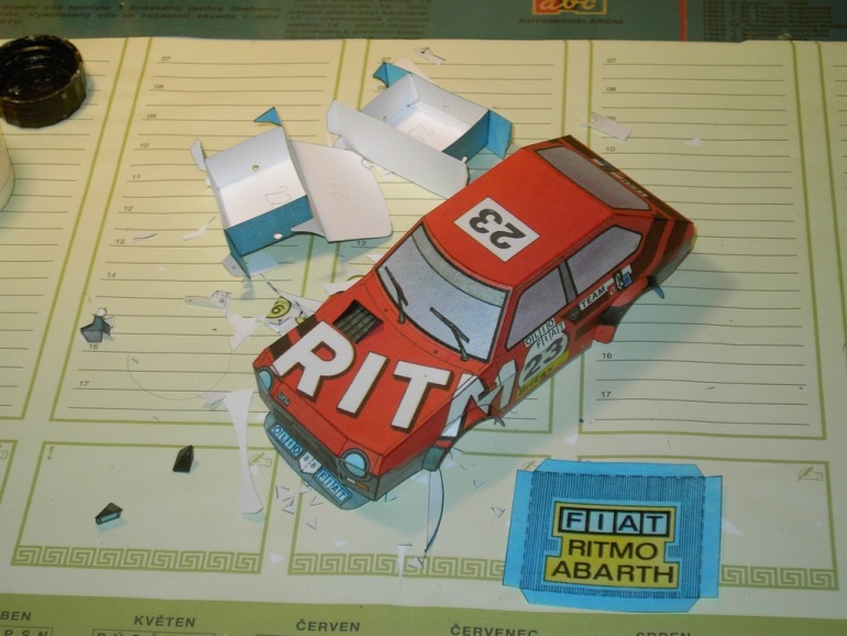 FIAT RITMO ABARTH (Plná velikost v novém okně) FIAT RITMO ABARTH