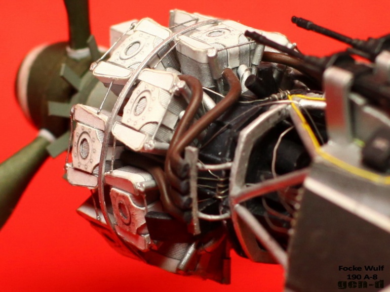 93885