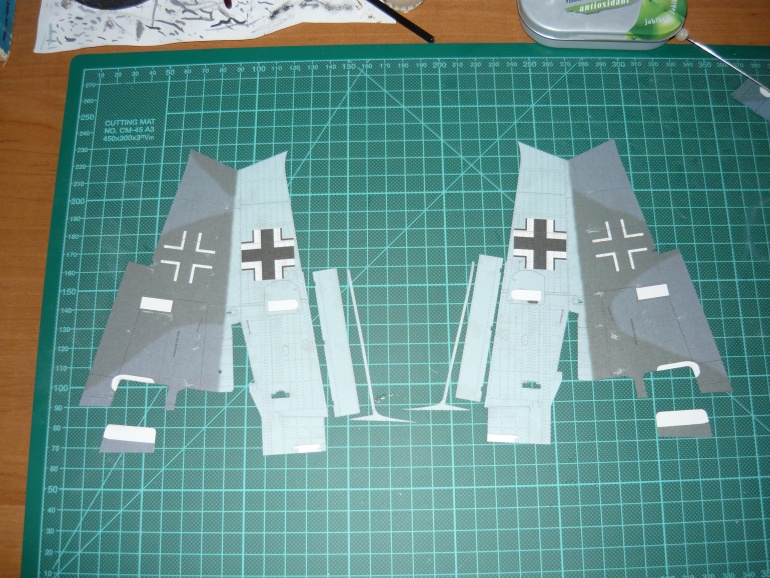 FOCKE WULF Fw 190 A-8 (Plná velikost v novém okně) FOCKE WULF Fw 190 A-8