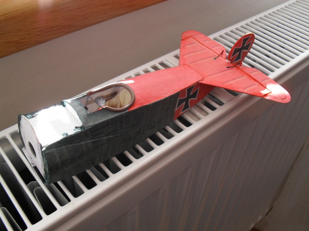Fokker Dr.1 (Plná velikost v novém okně) Fokker Dr.1