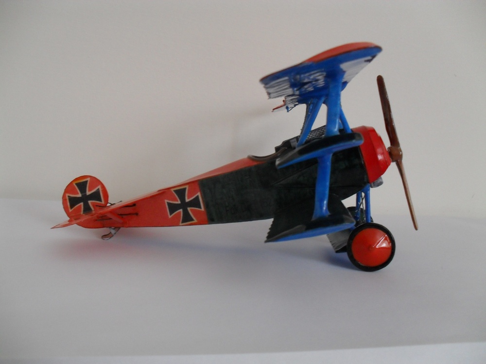Fokker Dr.1 (Plná velikost v novém okně) Fokker Dr.1