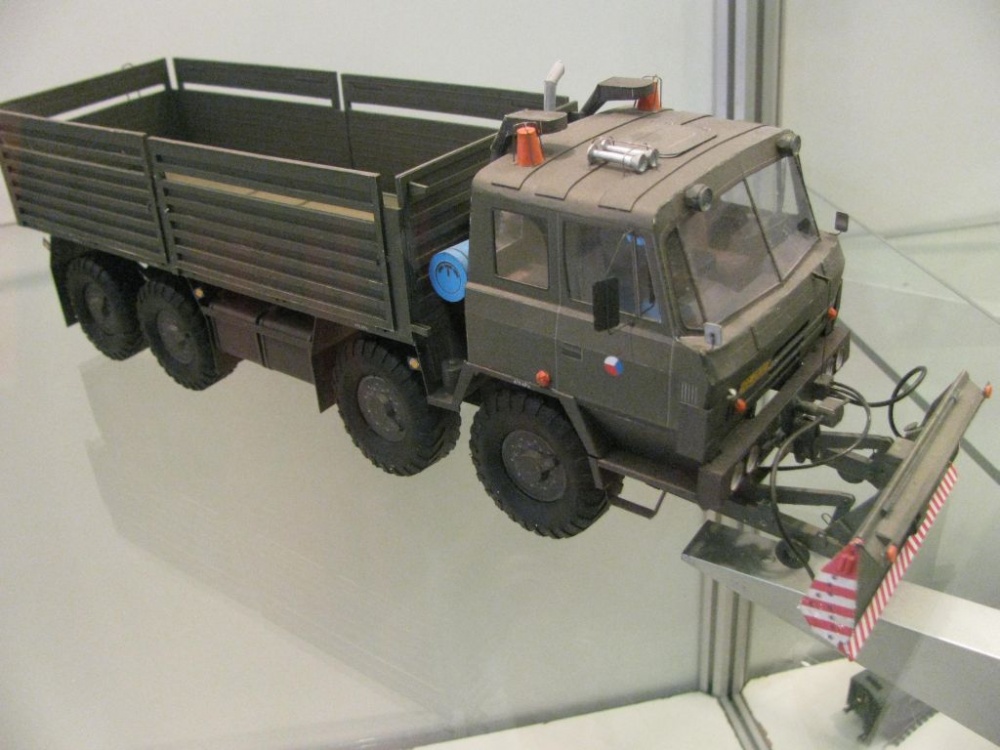 198182