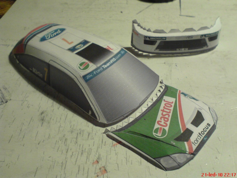 Ford Focus RS-WRC (Plná velikost v novém okně) Ford Focus RS-WRC