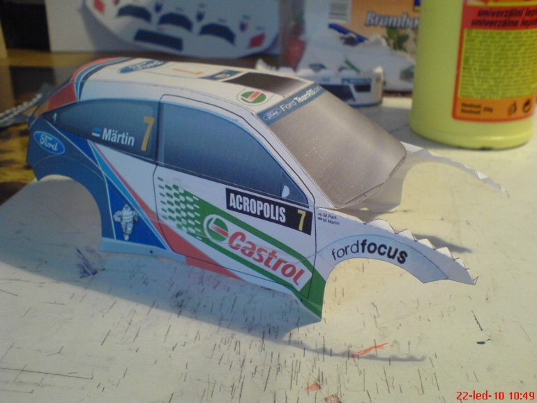 Ford Focus RS-WRC (Plná velikost v novém okně) Ford Focus RS-WRC