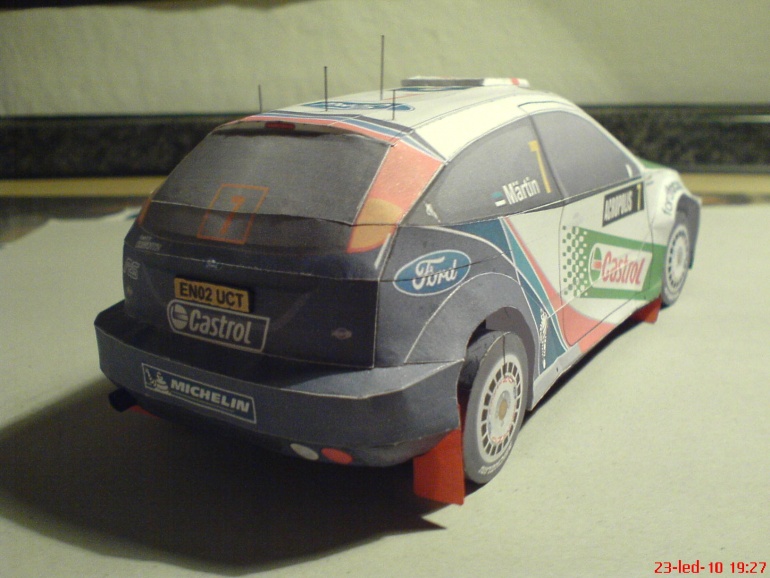 Ford Focus RS-WRC (Plná velikost v novém okně) Ford Focus RS-WRC