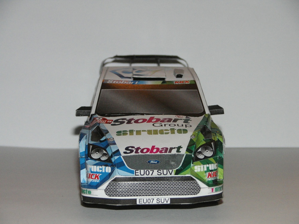 Ford Focus RS WRC (Plná velikost v novém okně) Ford Focus RS WRC